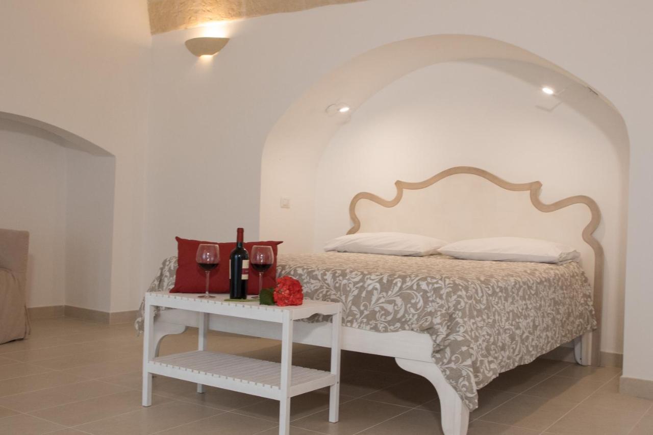 Ych-Le Grotte Di Sileno Bed & Breakfast Castellaneta Ngoại thất bức ảnh