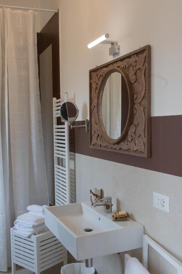 Ych-Le Grotte Di Sileno Bed & Breakfast Castellaneta Ngoại thất bức ảnh