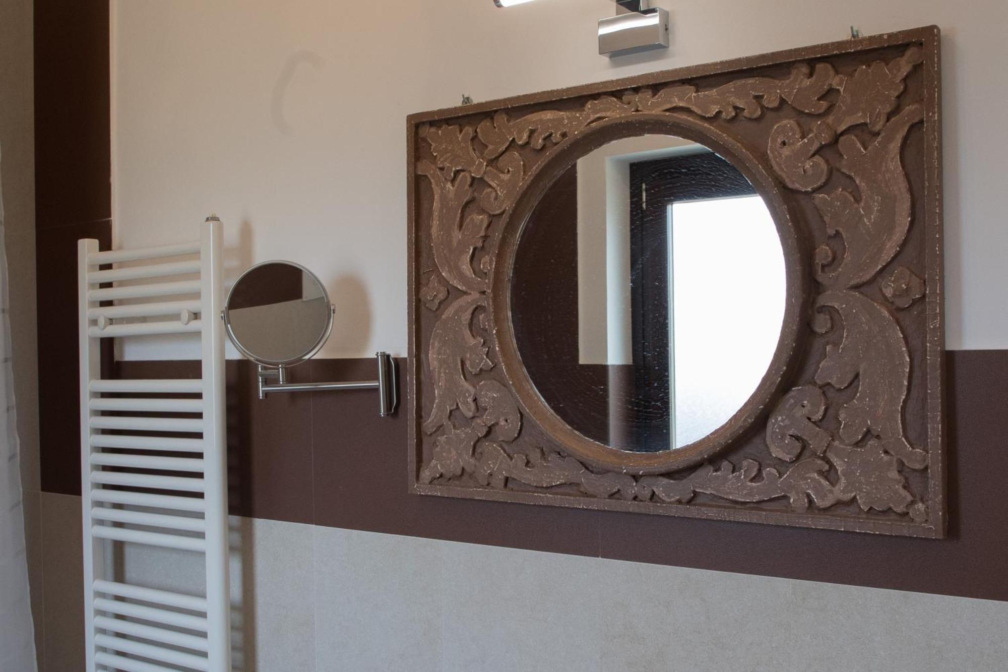 Ych-Le Grotte Di Sileno Bed & Breakfast Castellaneta Phòng bức ảnh